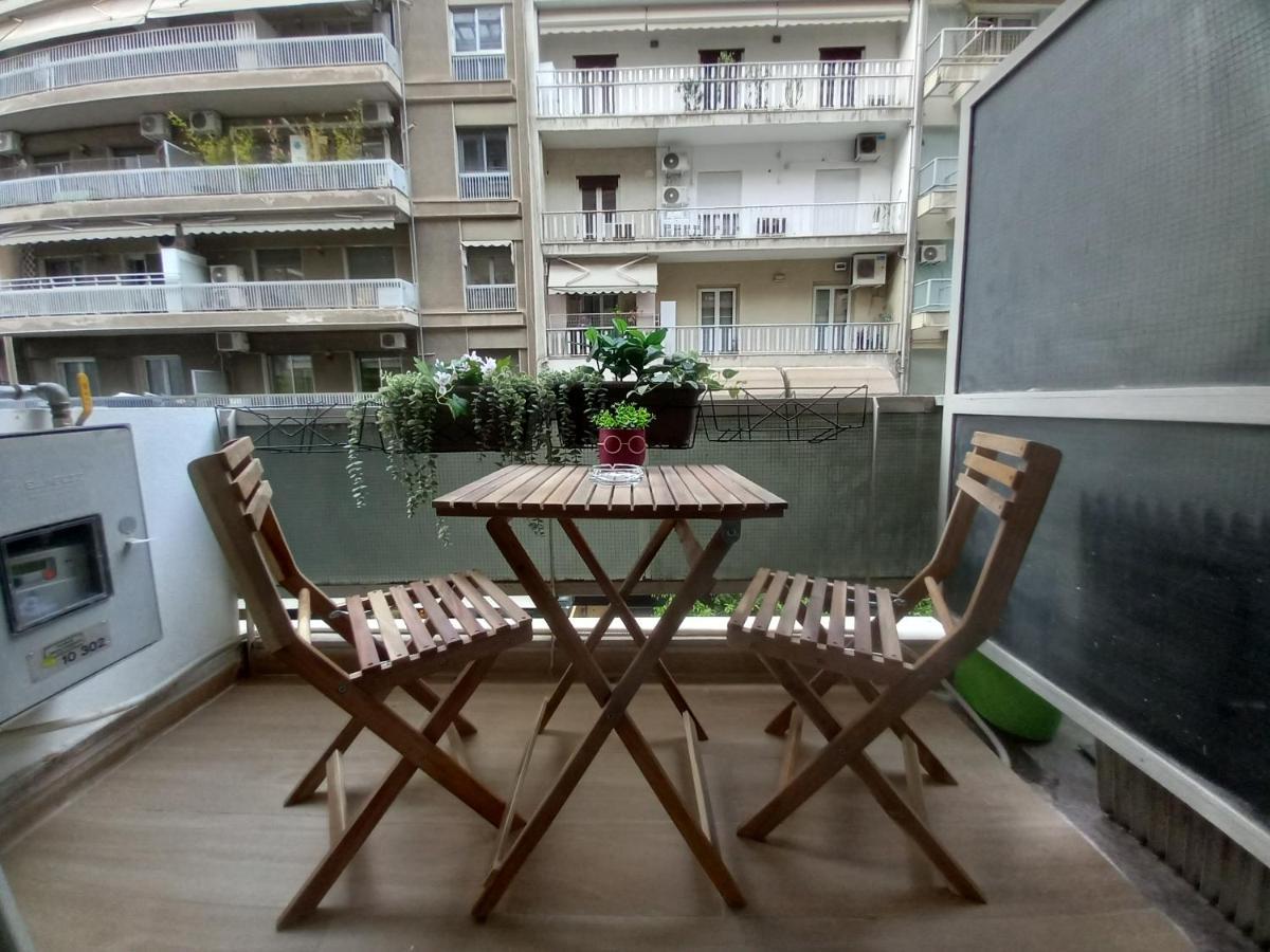 Spaceone "Downtown Glam" By #Gimispace Lux Apt Thessaloniki Exterior photo
